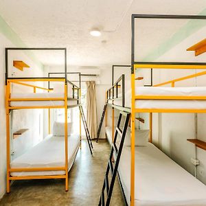 4 Bed Mixed Community Dorm
